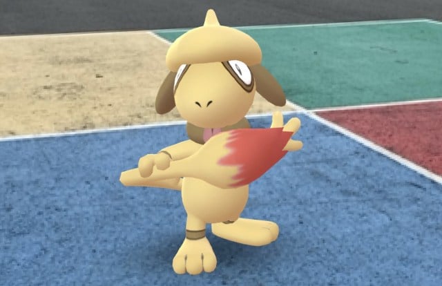 Screenshot of shiny Smeargle in Pokémon GO.