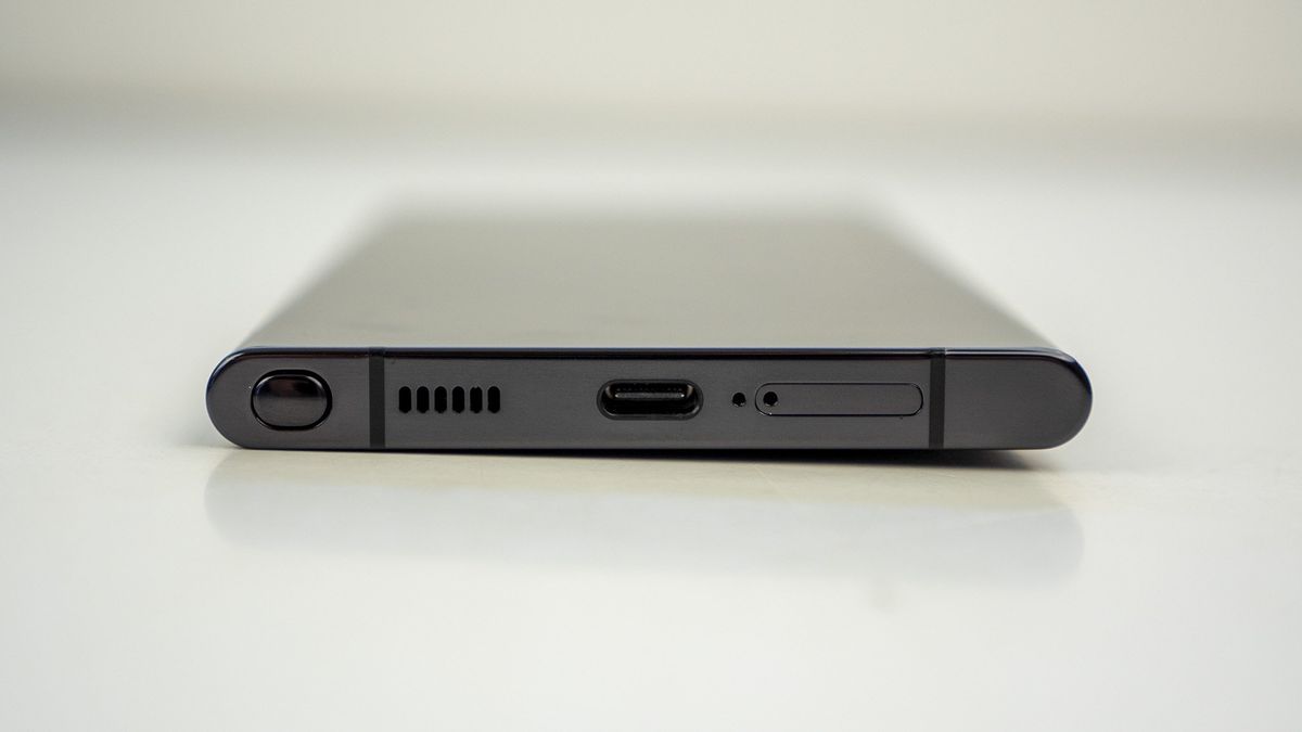 USB-C on iPhone 15 may not be what you think